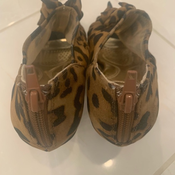 Woman’s Peep toe heels - Picture 3 of 6